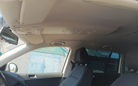Volkswagen Tiguan I, 2011 год, 1 000 000 рублей, 23 фотография