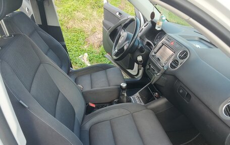 Volkswagen Tiguan I, 2011 год, 1 000 000 рублей, 25 фотография