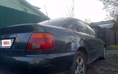 Audi A4, 1996 год, 245 000 рублей, 3 фотография