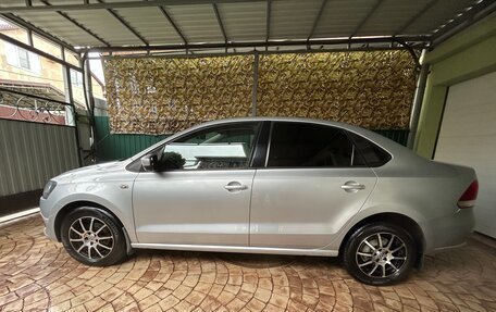 Volkswagen Polo VI (EU Market), 2014 год, 1 110 000 рублей, 2 фотография