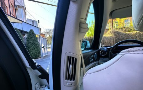 Mercedes-Benz E-Класс, 2017 год, 3 500 000 рублей, 19 фотография