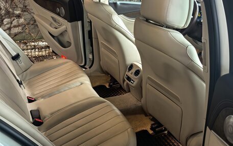 Mercedes-Benz E-Класс, 2017 год, 3 500 000 рублей, 20 фотография