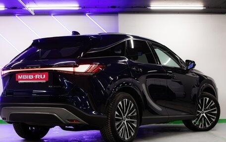 Lexus RX IV рестайлинг, 2022 год, 8 990 000 рублей, 7 фотография