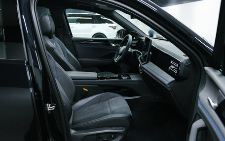 Volkswagen Tiguan, 2026 год, 4 650 000 рублей, 24 фотография