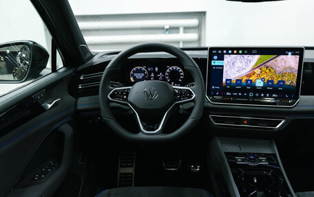 Volkswagen Tiguan, 2026 год, 4 650 000 рублей, 26 фотография
