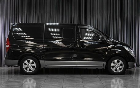 Hyundai Grand Starex Grand Starex I рестайлинг 2, 2014 год, 2 139 000 рублей, 5 фотография