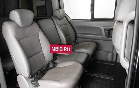 Hyundai Grand Starex Grand Starex I рестайлинг 2, 2014 год, 2 139 000 рублей, 7 фотография