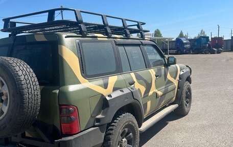 Nissan Patrol, 2004 год, 2 600 000 рублей, 5 фотография