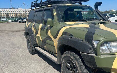 Nissan Patrol, 2004 год, 2 600 000 рублей, 3 фотография