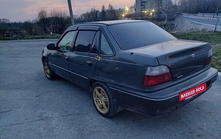 Daewoo Nexia I рестайлинг, 2001 год, 140 000 рублей, 7 фотография