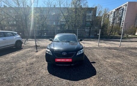 Toyota Camry, 2009 год, 1 150 000 рублей, 3 фотография