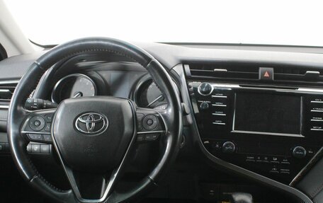 Toyota Camry, 2019 год, 2 790 000 рублей, 13 фотография