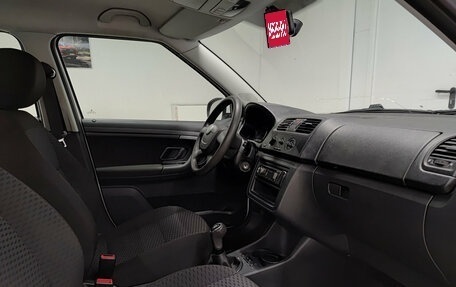 Skoda Fabia II, 2012 год, 623 000 рублей, 11 фотография