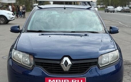 Renault Logan II, 2014 год, 370 000 рублей, 1 фотография