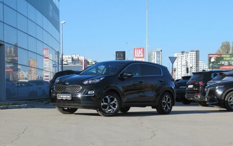 KIA Sportage IV рестайлинг, 2019 год, 2 370 000 рублей, 1 фотография