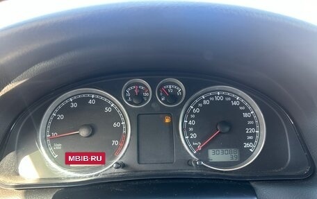 Volkswagen Passat B5+ рестайлинг, 2001 год, 285 000 рублей, 10 фотография