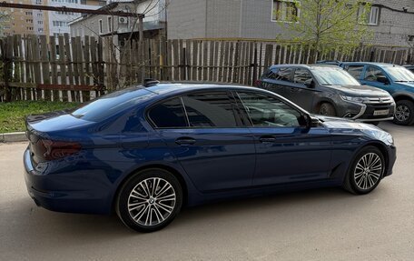 BMW 5 серия, 2018 год, 3 600 000 рублей, 12 фотография