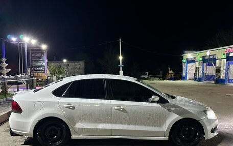 Volkswagen Polo VI (EU Market), 2011 год, 690 000 рублей, 4 фотография