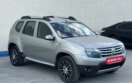 Renault Duster I рестайлинг, 2014 год, 830 000 рублей, 3 фотография