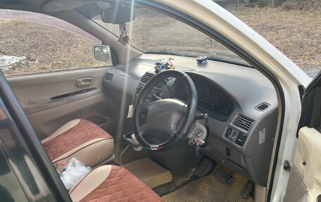 Toyota Ipsum II, 2000 год, 525 000 рублей, 8 фотография