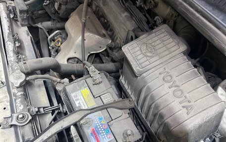 Toyota Ipsum II, 2000 год, 525 000 рублей, 15 фотография
