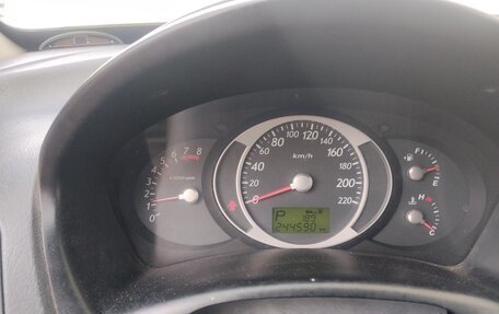 Hyundai Tucson III, 2005 год, 600 000 рублей, 5 фотография