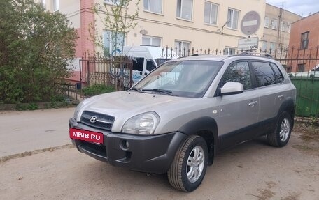 Hyundai Tucson III, 2005 год, 600 000 рублей, 12 фотография