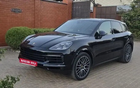 Porsche Cayenne III, 2018 год, 5 900 000 рублей, 3 фотография