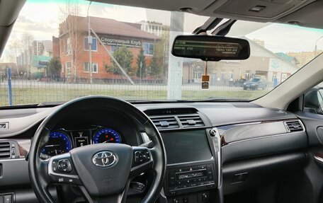Toyota Camry, 2017 год, 2 950 000 рублей, 9 фотография