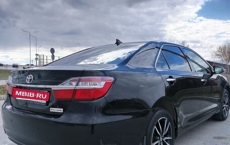 Toyota Camry, 2017 год, 2 950 000 рублей, 6 фотография