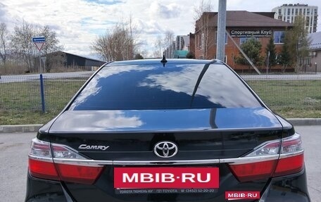 Toyota Camry, 2017 год, 2 950 000 рублей, 5 фотография