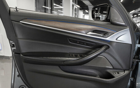 BMW 5 серия, 2017 год, 3 750 000 рублей, 14 фотография