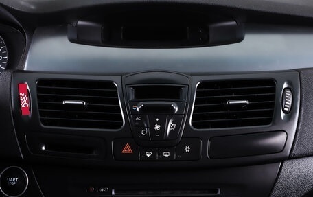 Renault Laguna III рестайлинг, 2008 год, 749 000 рублей, 19 фотография