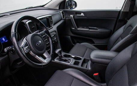 KIA Sportage IV рестайлинг, 2019 год, 2 290 000 рублей, 10 фотография
