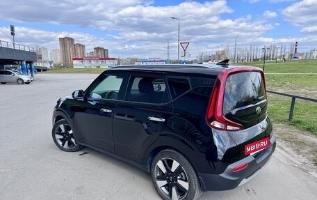 KIA Soul III, 2021 год, 2 300 000 рублей, 12 фотография