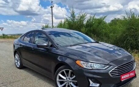 Ford Fusion (North America) II, 2019 год, 2 400 000 рублей, 1 фотография