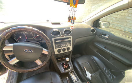 Ford Focus II рестайлинг, 2006 год, 150 000 рублей, 9 фотография