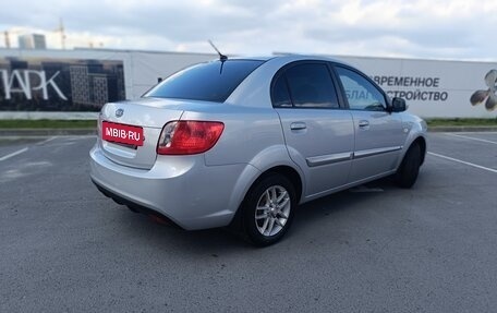 KIA Rio II, 2011 год, 850 000 рублей, 4 фотография
