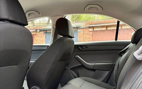 Skoda Rapid I, 2015 год, 960 000 рублей, 8 фотография