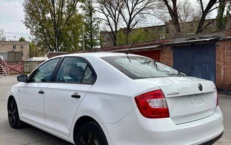 Skoda Rapid I, 2015 год, 960 000 рублей, 5 фотография