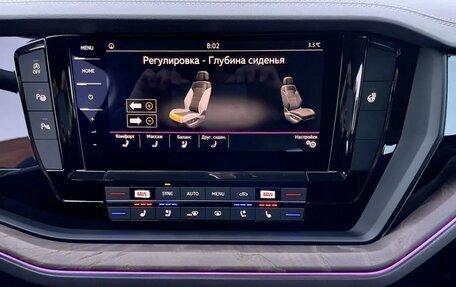 Volkswagen Touareg III, 2020 год, 5 300 000 рублей, 10 фотография