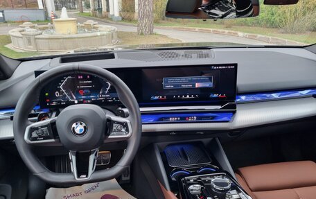 BMW 5 серия, 2024 год, 8 150 000 рублей, 13 фотография