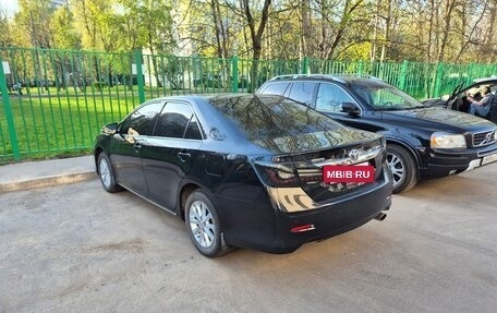 Toyota Camry, 2014 год, 1 950 000 рублей, 2 фотография