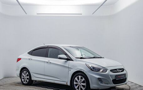 Hyundai Solaris II рестайлинг, 2012 год, 640 000 рублей, 3 фотография