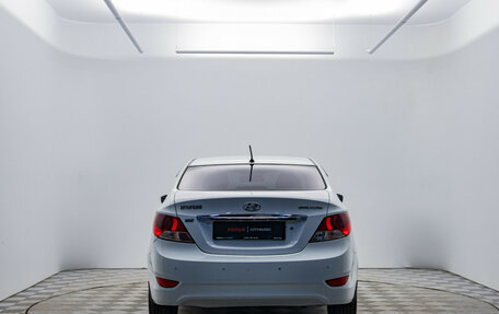 Hyundai Solaris II рестайлинг, 2012 год, 640 000 рублей, 6 фотография