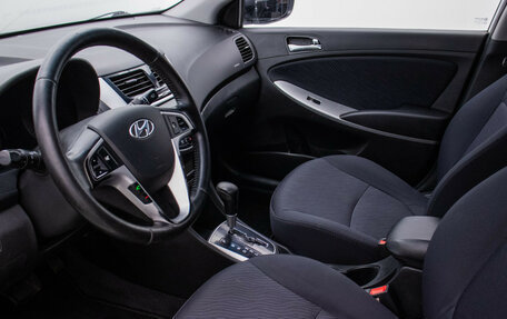 Hyundai Solaris II рестайлинг, 2012 год, 640 000 рублей, 10 фотография
