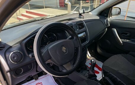Renault Logan II, 2015 год, 829 000 рублей, 8 фотография