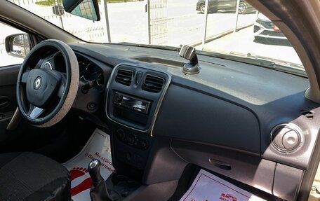 Renault Logan II, 2015 год, 829 000 рублей, 15 фотография