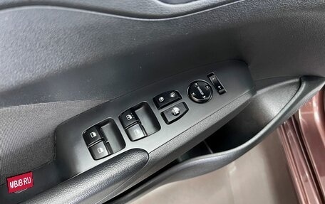 Hyundai Solaris II рестайлинг, 2021 год, 1 725 000 рублей, 16 фотография