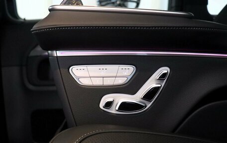 Mercedes-Benz V-Класс, 2025 год, 12 990 000 рублей, 28 фотография